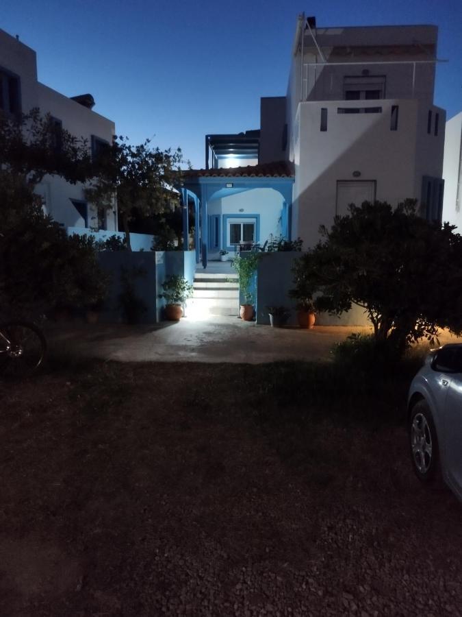 Soula appartments Makrýgialos Exterior foto